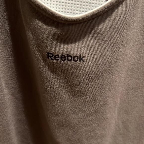 Reebok racer back sport tank with built in bra - Picture 2 of 6